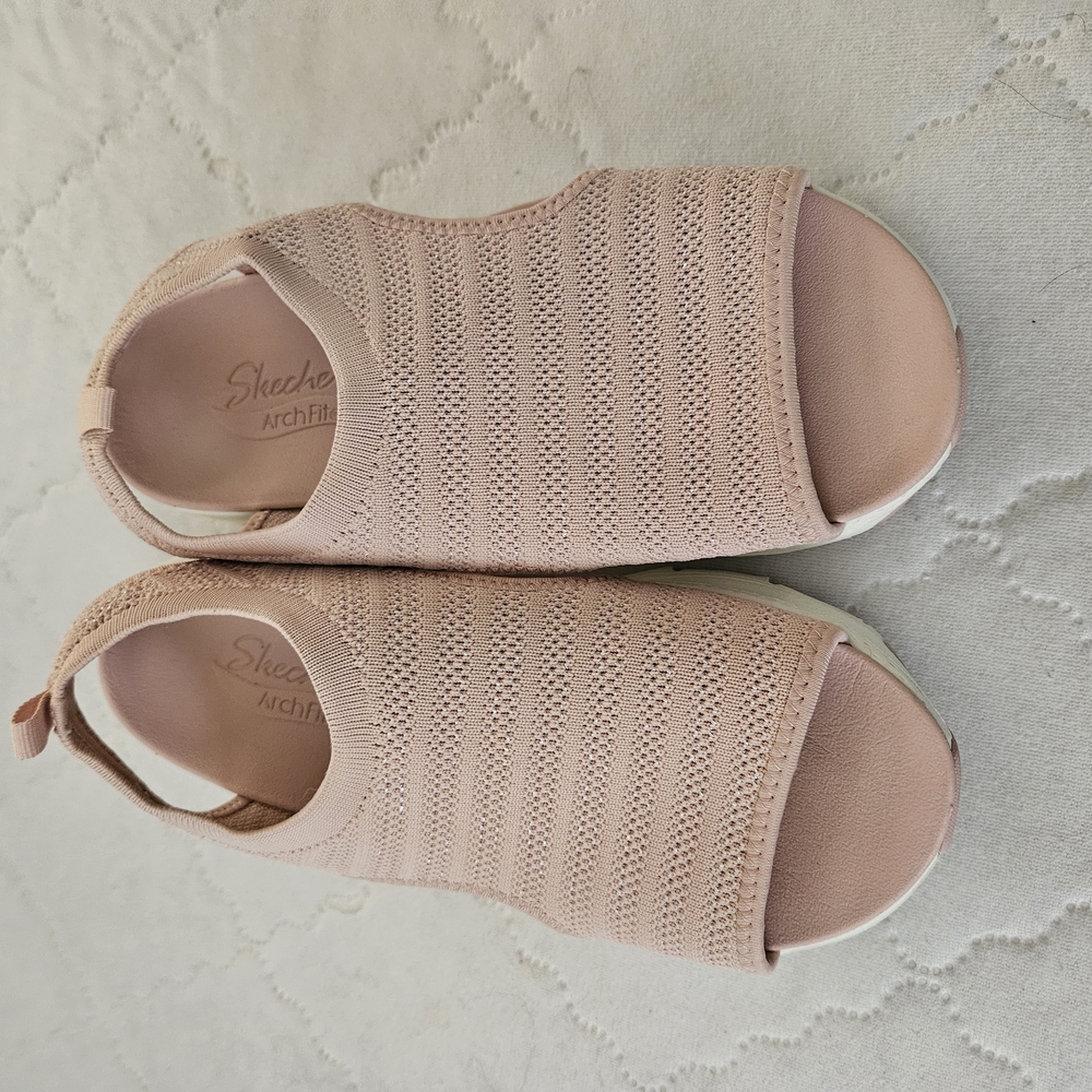 Skechers Women's Pink Arch Fit Sandals